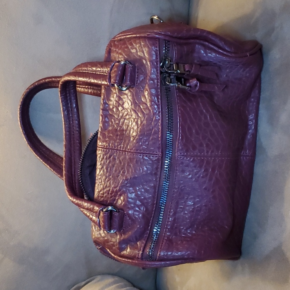 Express Bucket Bag Purse
